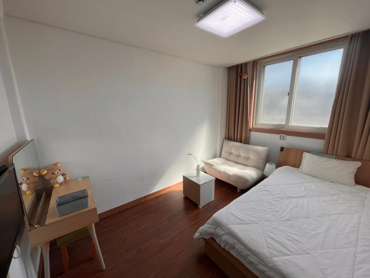 Rgb Guesthouse Jeonju Ngoại thất bức ảnh